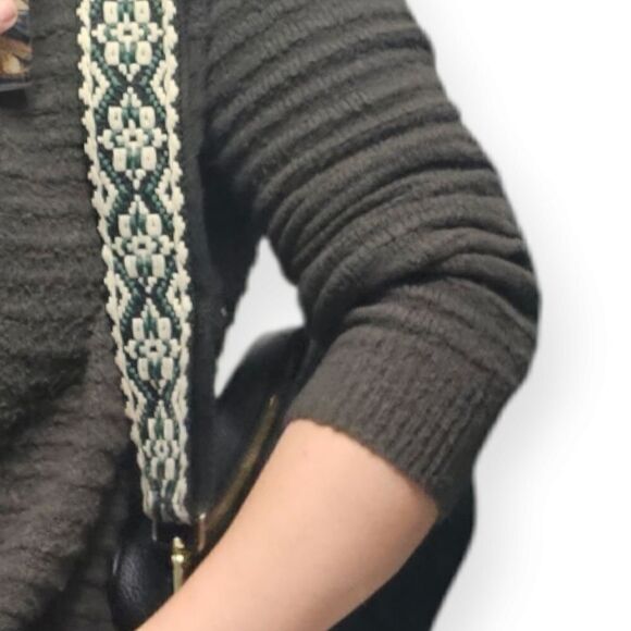 "The Sunday Bruncher" Black Russian Camera Style Crossbody Bag - Picture 14 of 16